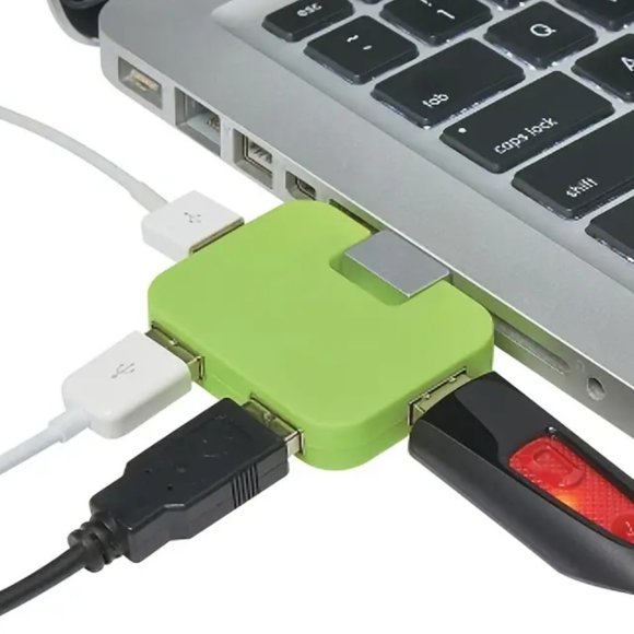 USB C Multiport Adapter 4-in-1 White - Picture 4 of 4